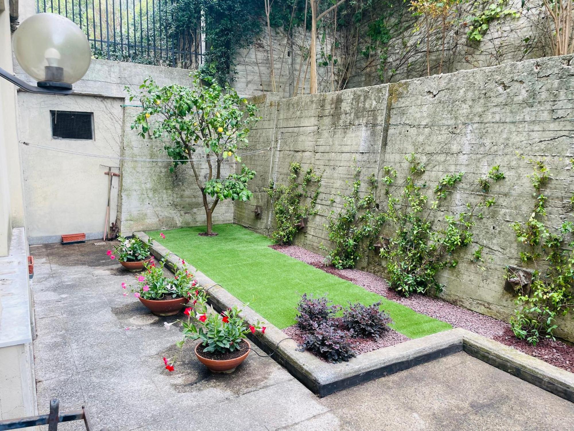 Lemon Tree Resort - Freeparking - Garden Genua Buitenkant foto