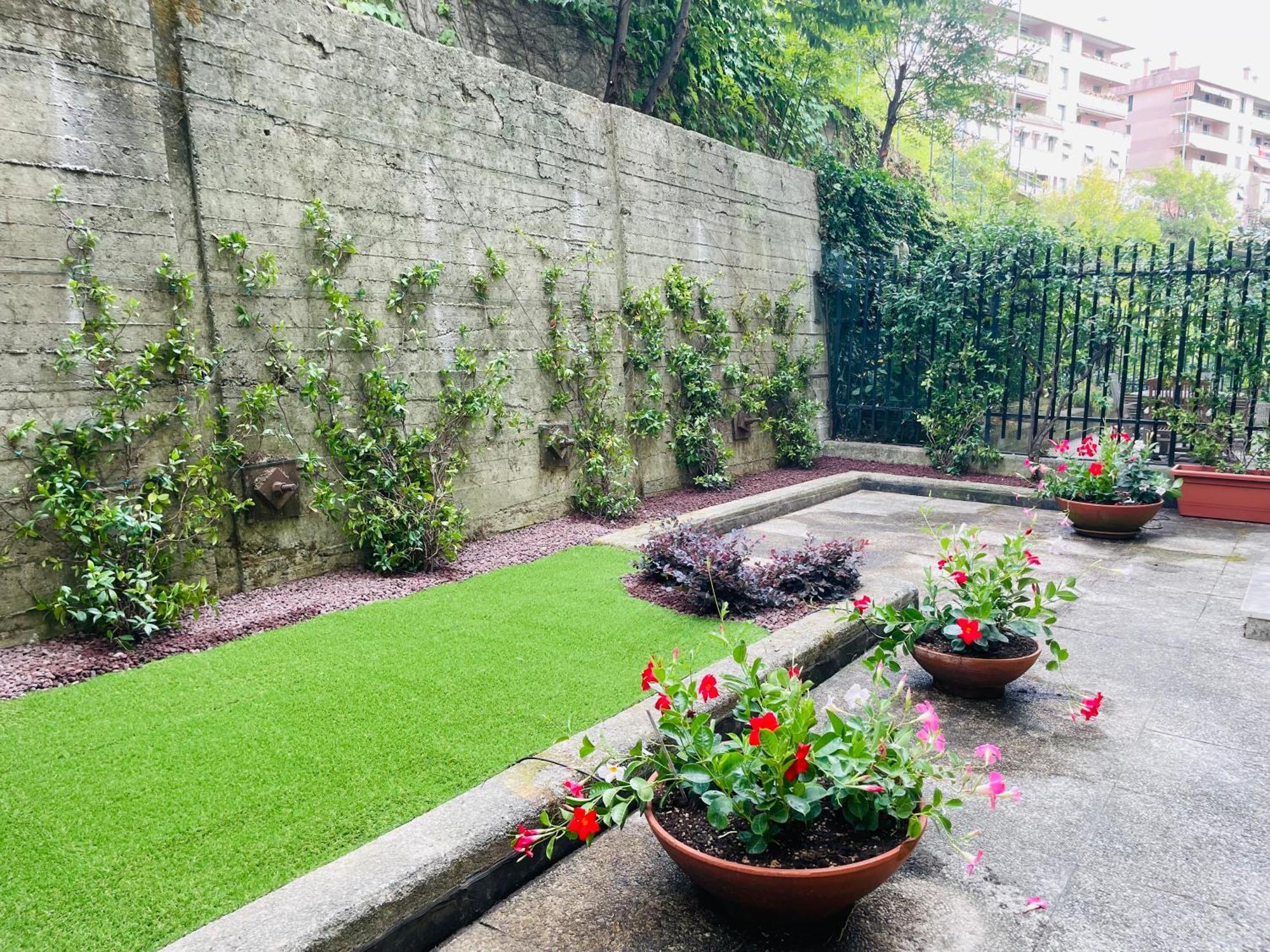 Lemon Tree Resort - Freeparking - Garden Genua Buitenkant foto