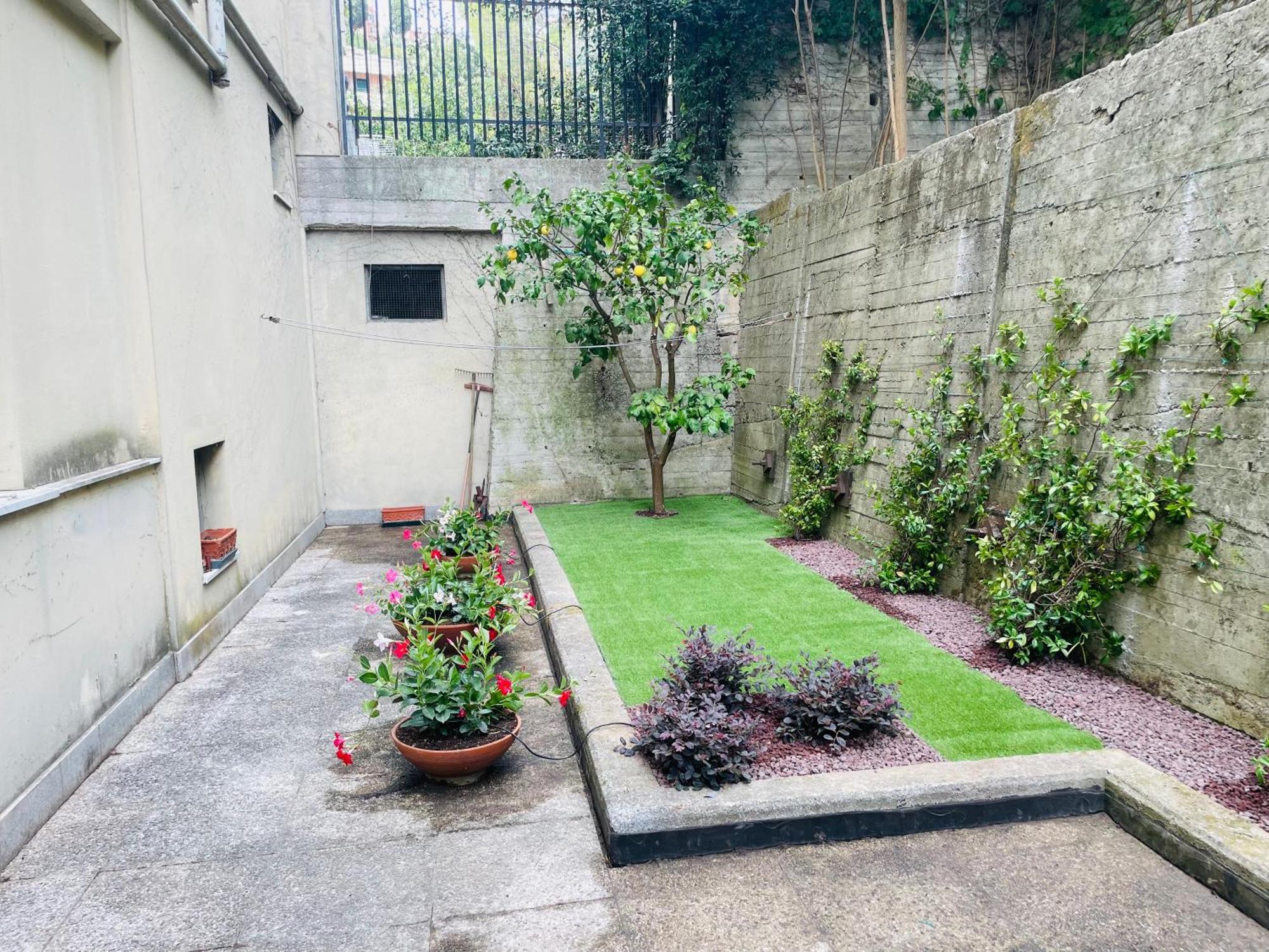 Lemon Tree Resort - Freeparking - Garden Genua Buitenkant foto